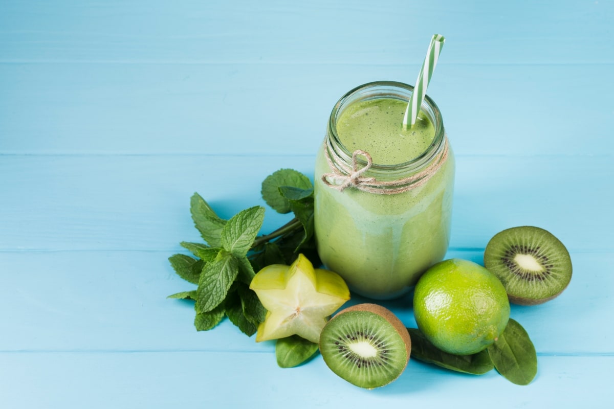 Beneficios y contraindicaciones del jugo verde